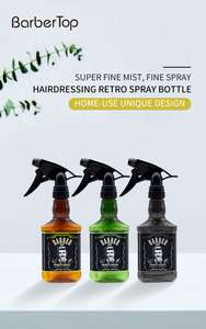 Botellas de spray con boquilla ajustable.