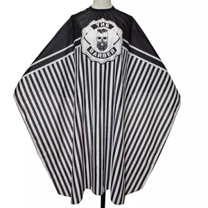 Delantal con patrón de calavera de tela de peluquero Capa de poliéster